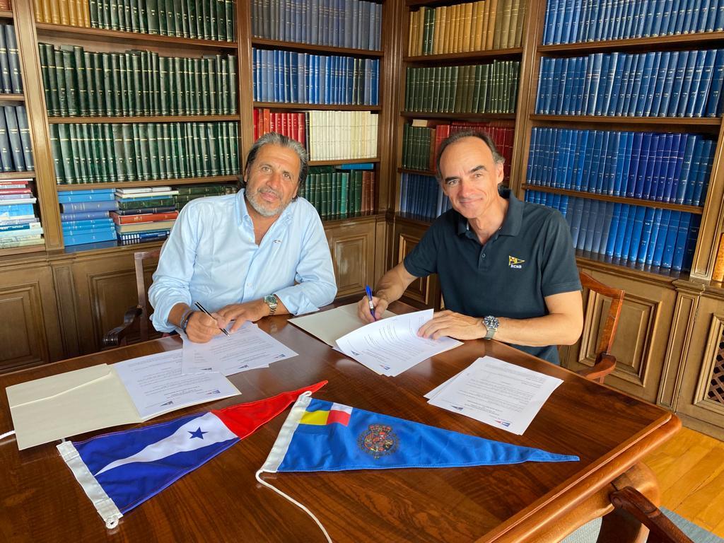 Jordi Puig Alsina (à droite), Président du RCNB et Jean-François Cutugno, Président du Yacht Club de Cannes Jordi Puig Alsina (à droite), Président du RCNB et Jean-François Cutugno, Président du Yacht Club de Cannes