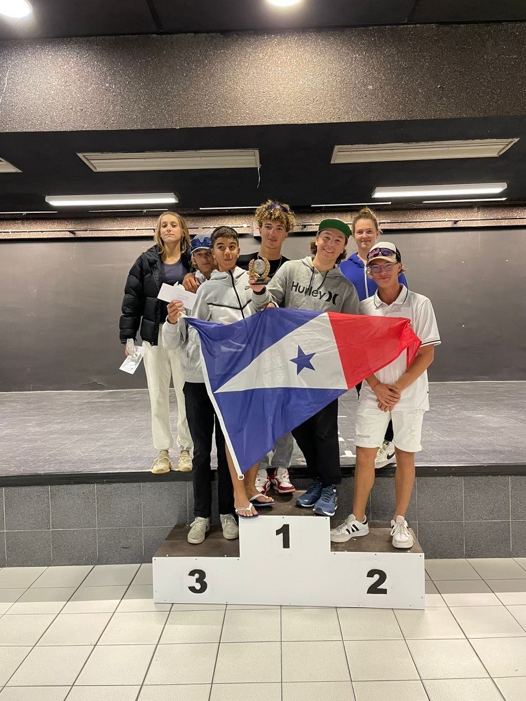 Le Team ILCA du YCC remporte par équipe le Championnat de Méditerranée ILCA 2021-2022