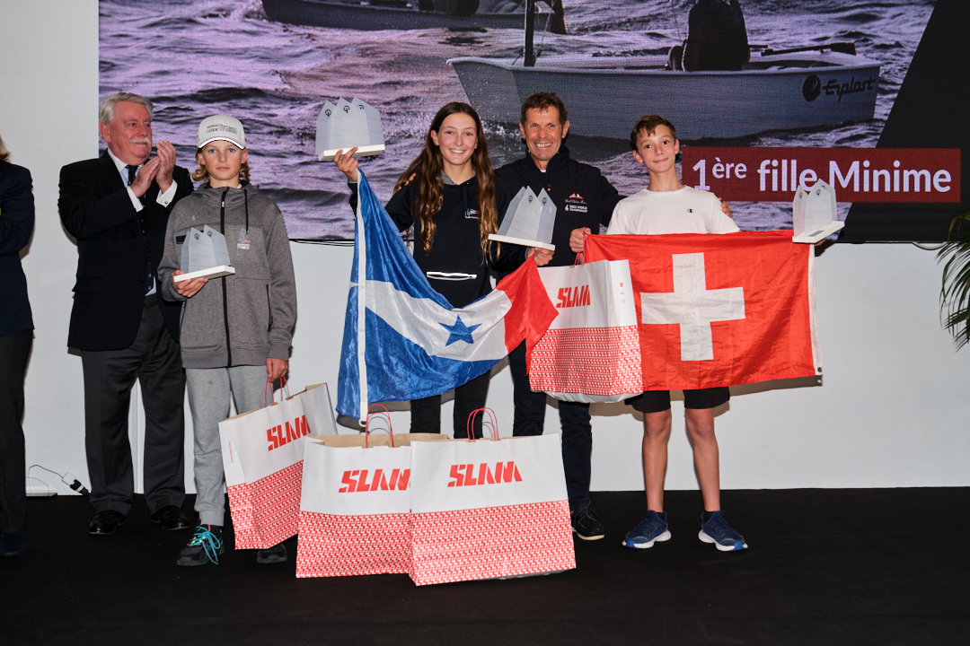 © Martin Messmer - Louise Rahn sur la première marche du podium général et fille minimes