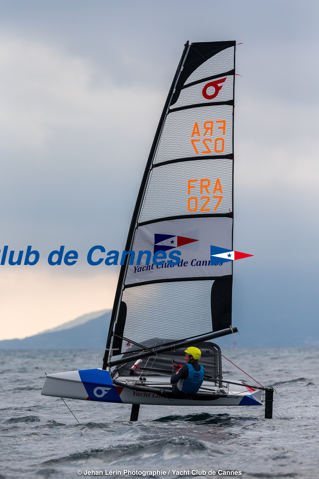 Onefly_YCC_JL_1DX_13 03 2020-0087.jpg Onefly_YCC_JL_1DX_13 03 2020-0087.jpg