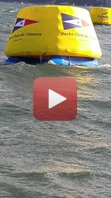 Les bouées géostationnaires rentrent dans le port via un ordre depuis l'application.