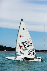Entrainement Laser Radial_Louise Cervera_Matisse Pacaud_YCC_Cannes_JL_5D3_02 06 2016-0137.jpg