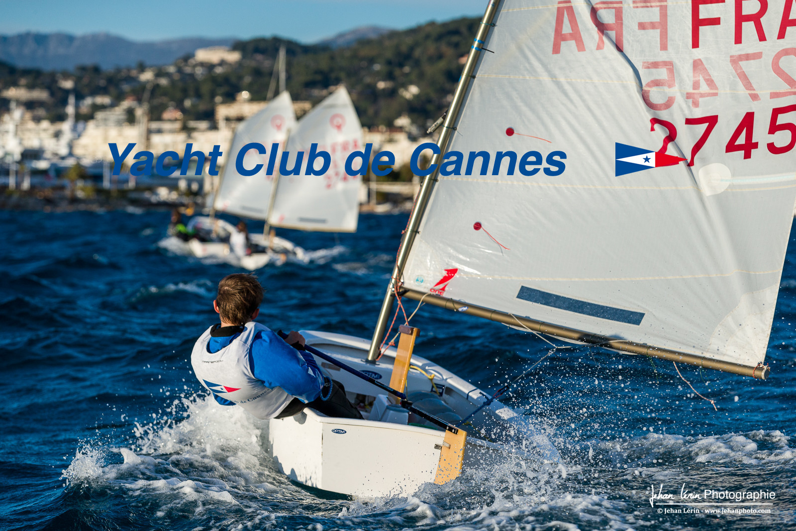 Entrainement dans la brise en Optimist Compétition Entrainement dans la brise en Optimist Compétition