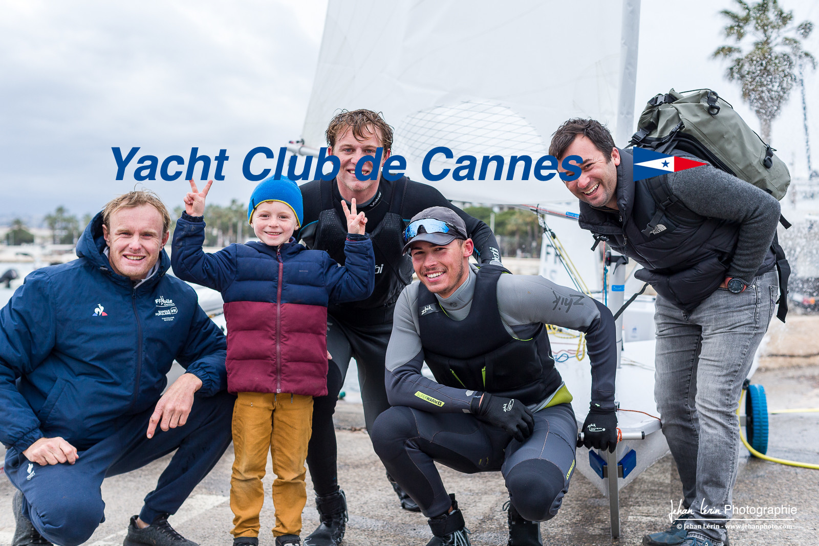 JB Bernaz et les ILCA du Yacht Club de Cannes dans la brise