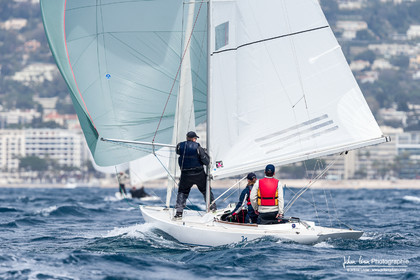 Coupe du Commodore Dragon