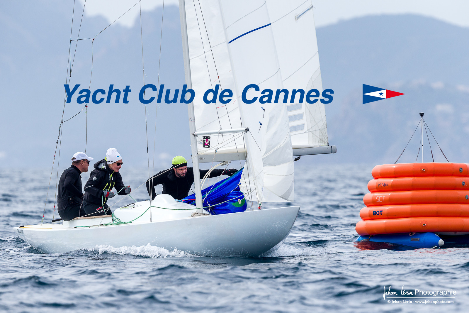 Coupe du Commodore Dragon Coupe du Commodore Dragon