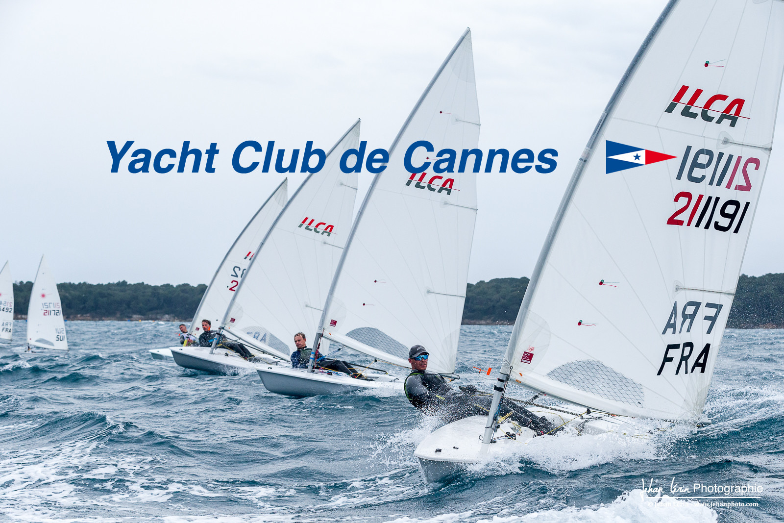 JB Bernaz et les ILCA du Yacht Club de Cannes dans la brise