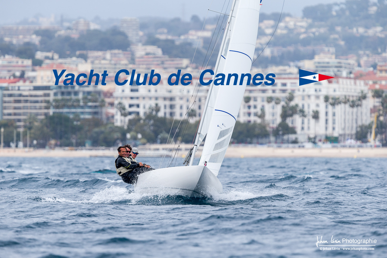 Coupe du Commodore Dragon Coupe du Commodore Dragon